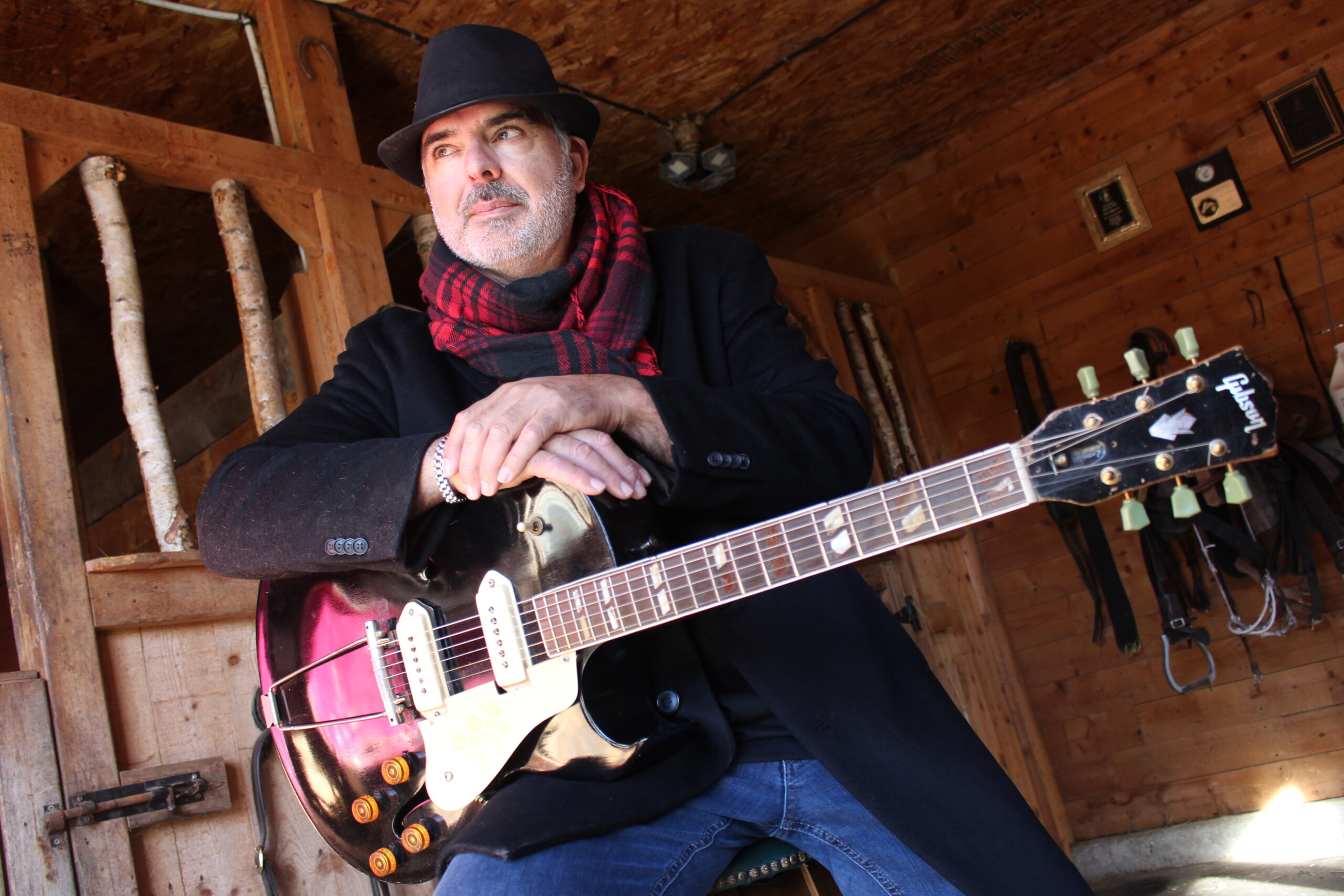 Bernard Côté Celebrates Summer Joy with New Single “C’est don bien l’fun”