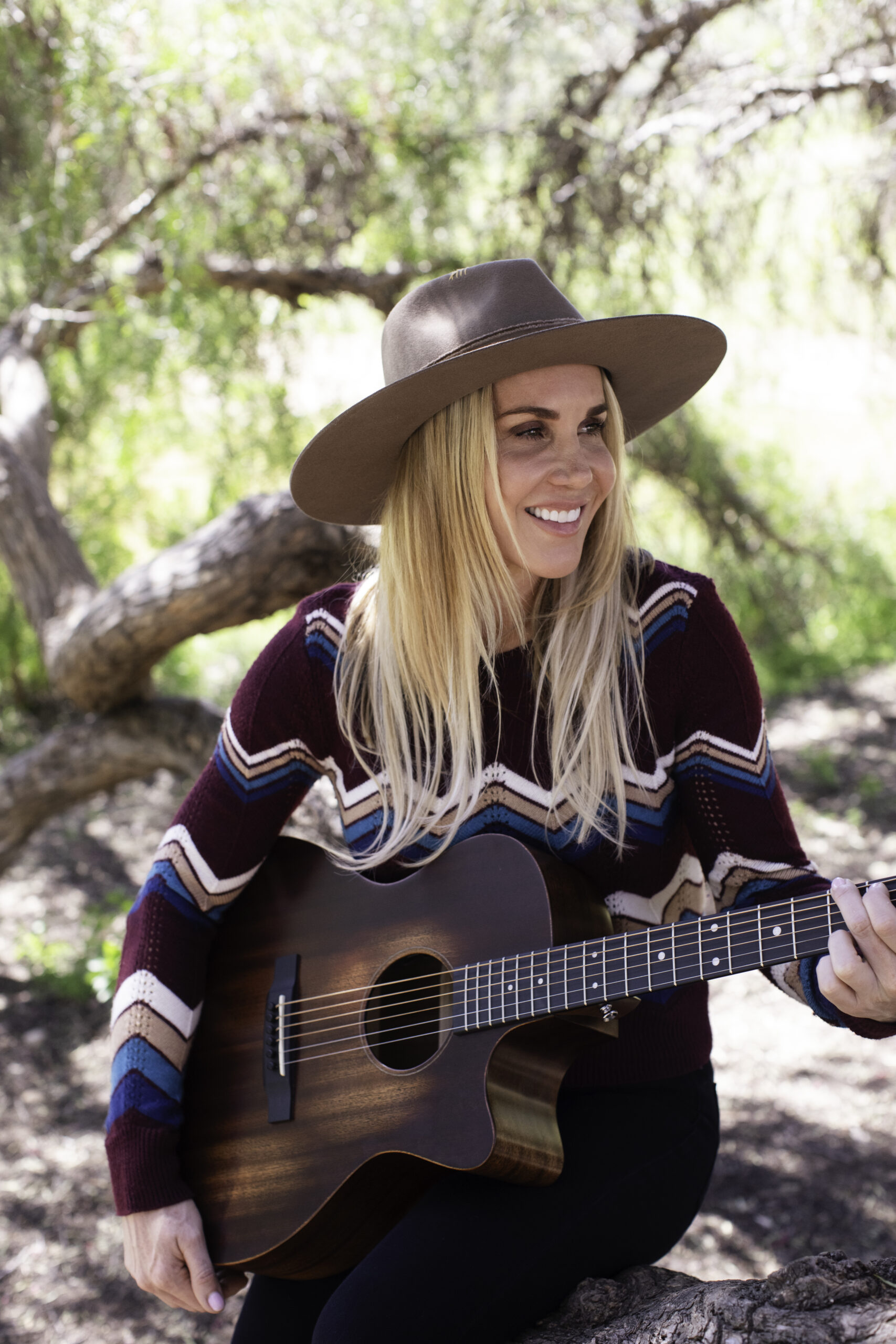 Haisley Reflects on Faith and Memory in Heartfelt Americana Single “My Old Bible”